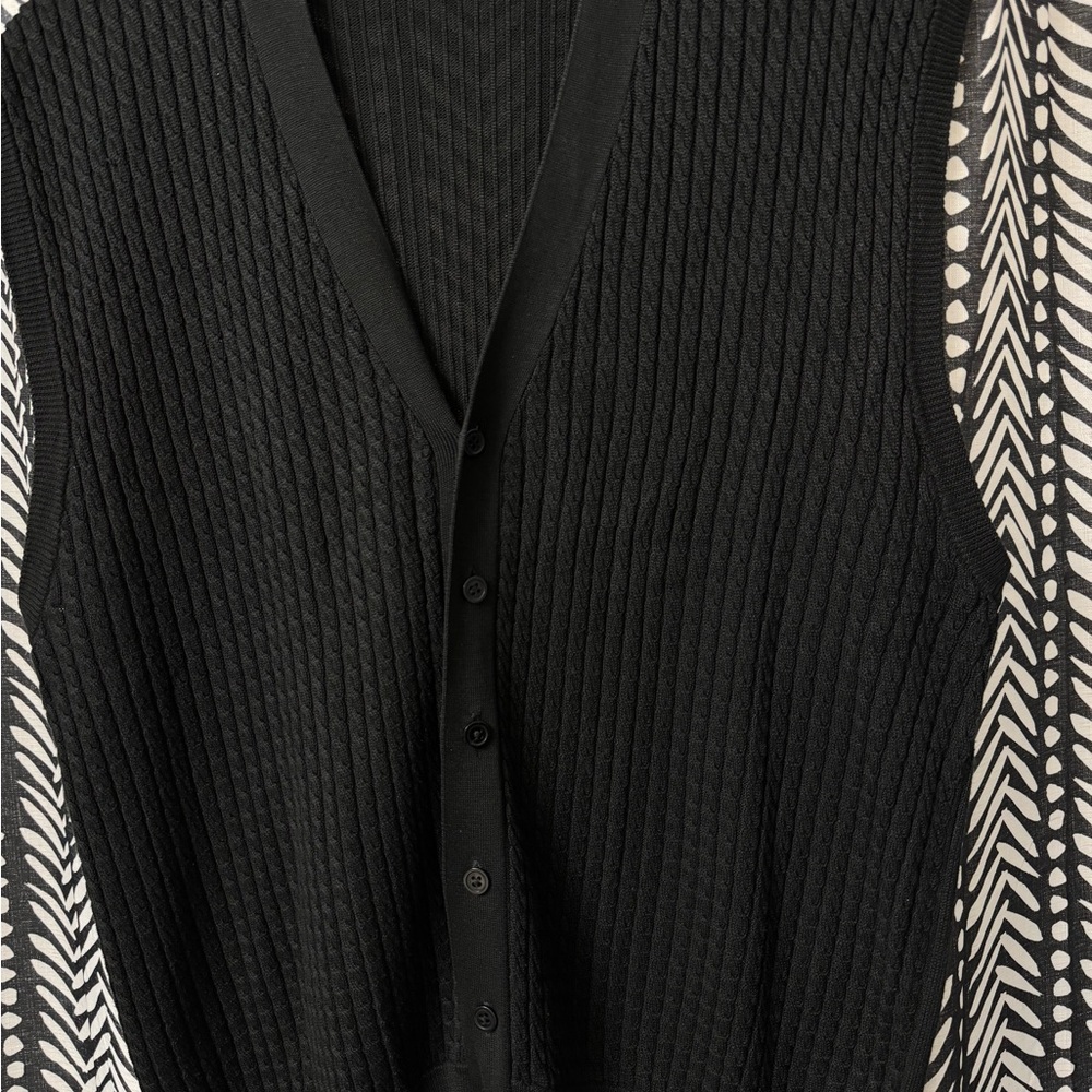 Men's Black Knitted Vest - Picture 2 of 8